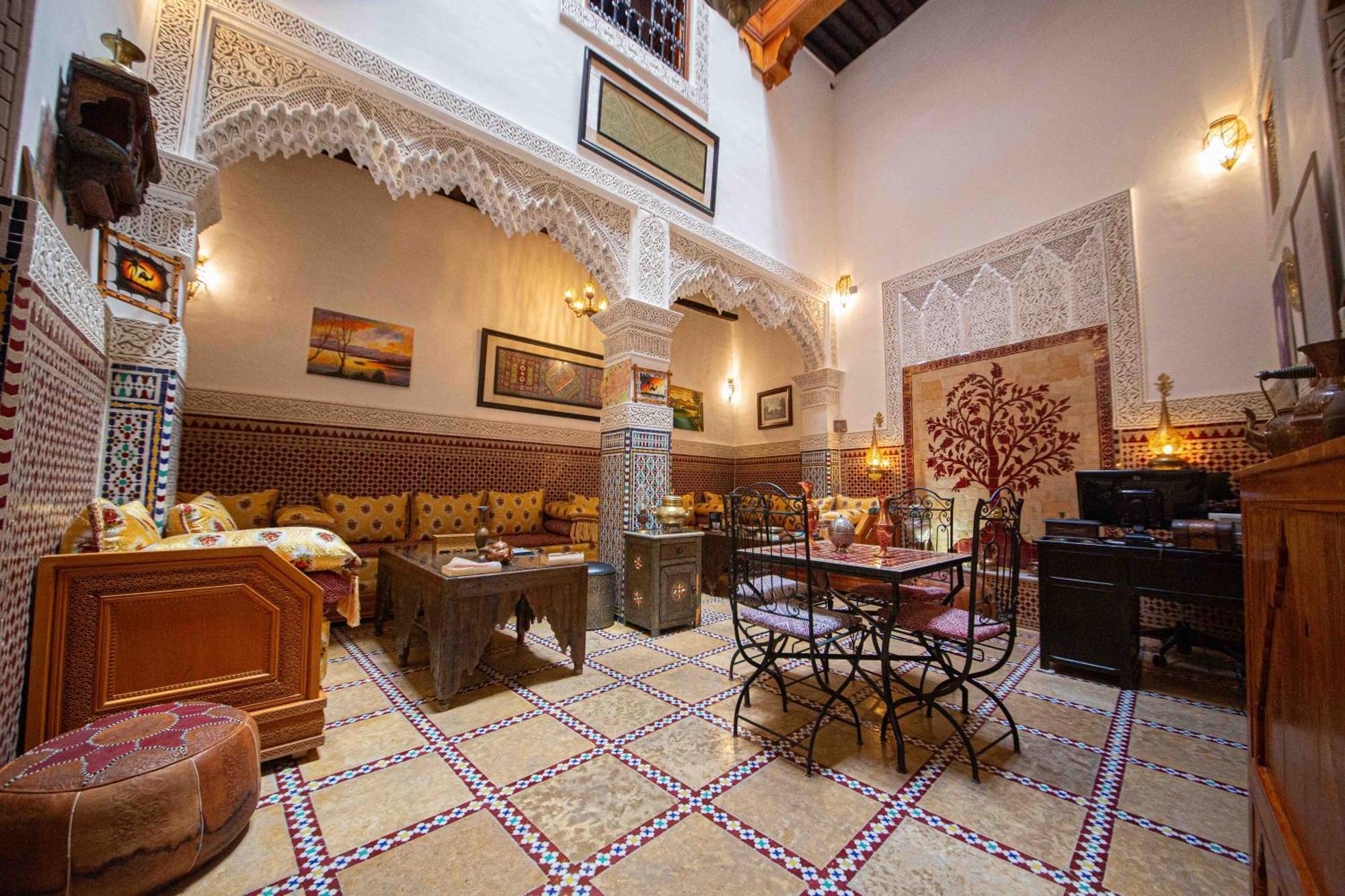 Riad Le Petit Patrimoine De Fes Hotel Exterior photo