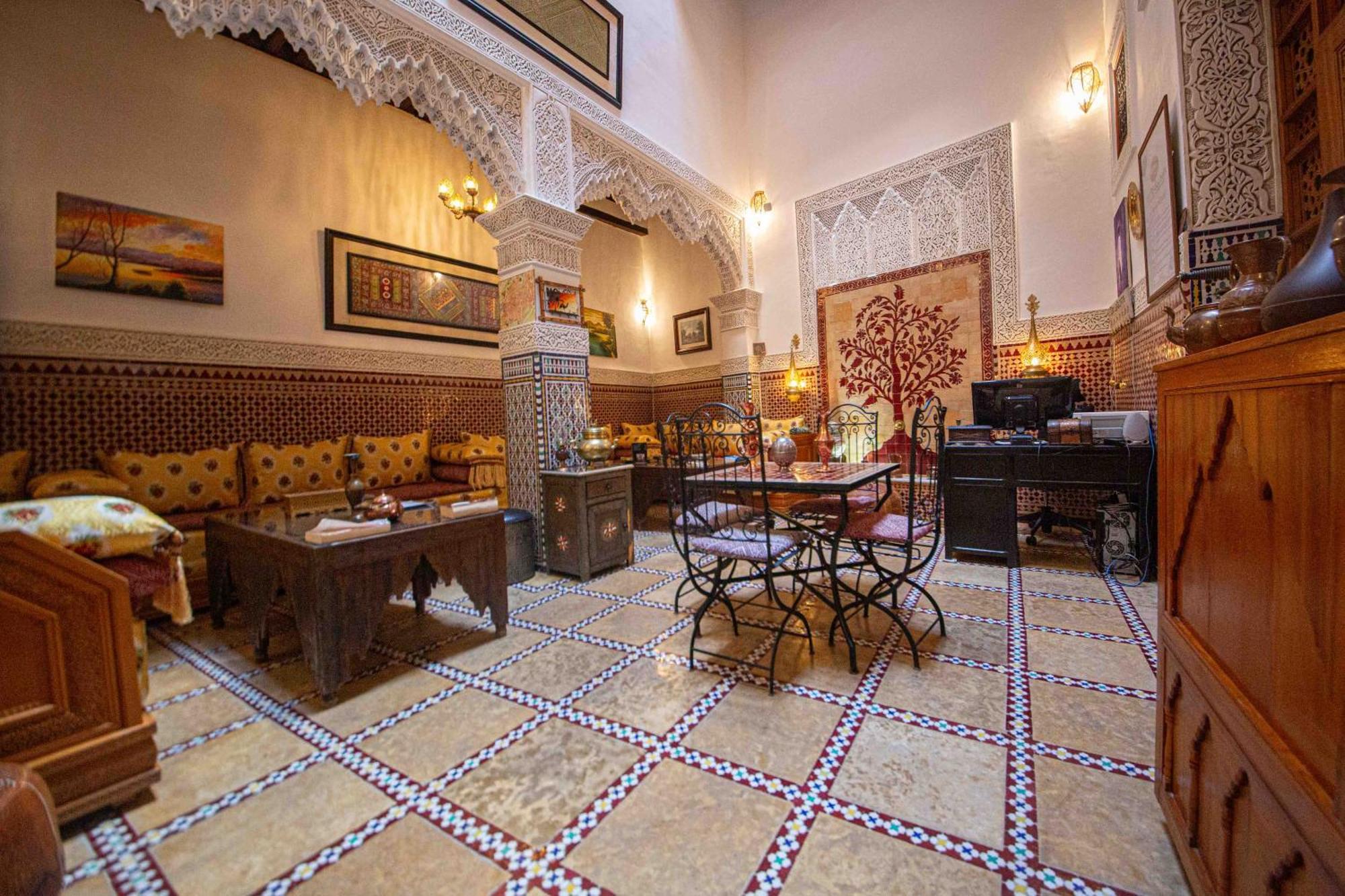 Riad Le Petit Patrimoine De Fes Hotel Exterior photo