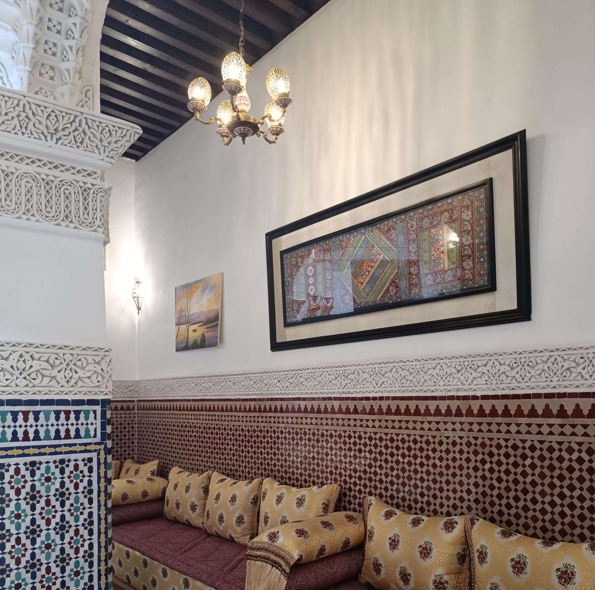 Riad Le Petit Patrimoine De Fes Hotel Exterior photo