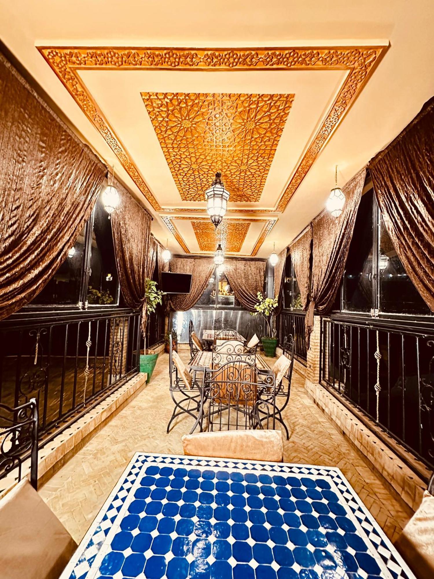 Riad Le Petit Patrimoine De Fes Hotel Exterior photo